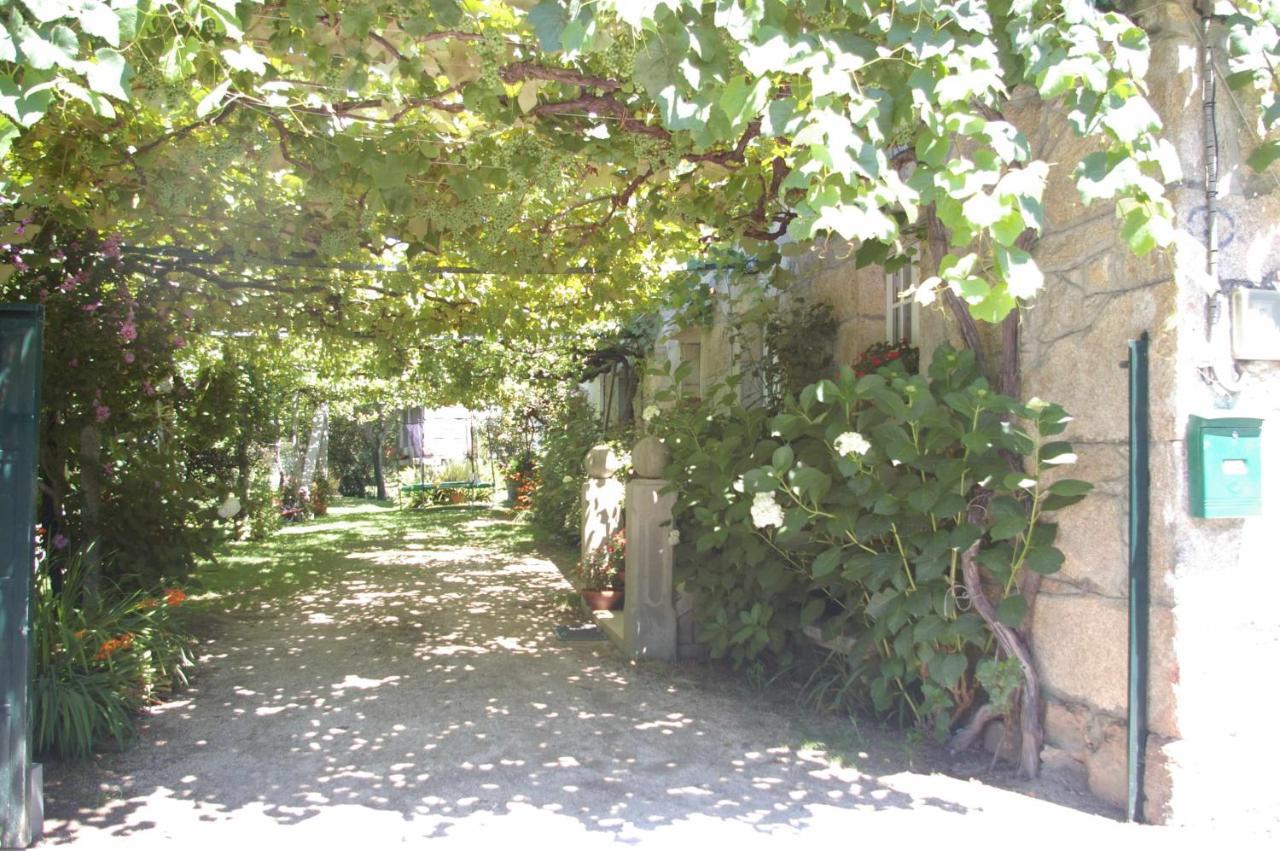 Vivienda Tradicional Con Jardin Y Patio Interior Villa Villanueva De Arosa Eksteriør bilde