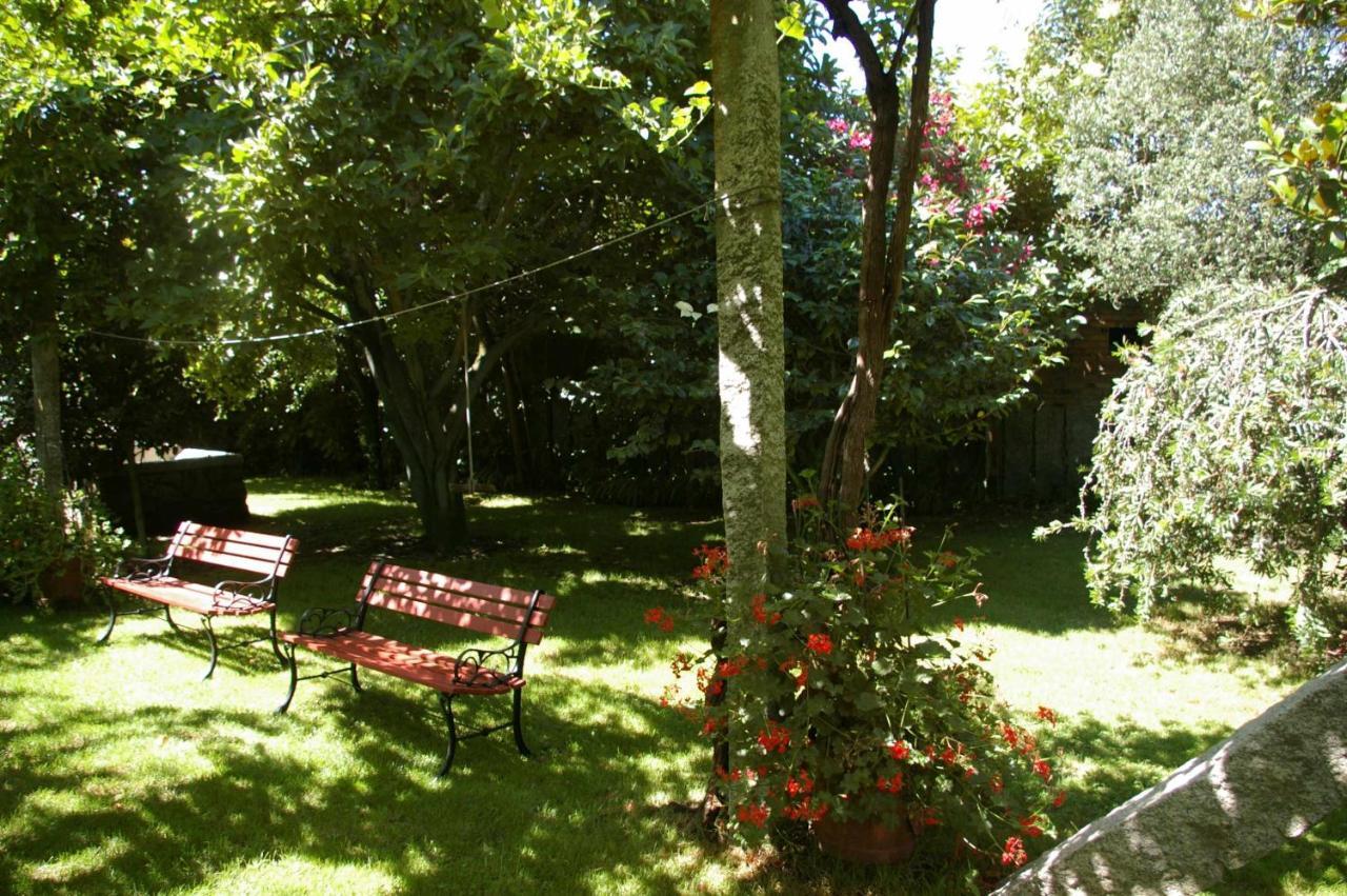 Vivienda Tradicional Con Jardin Y Patio Interior Villa Villanueva De Arosa Eksteriør bilde