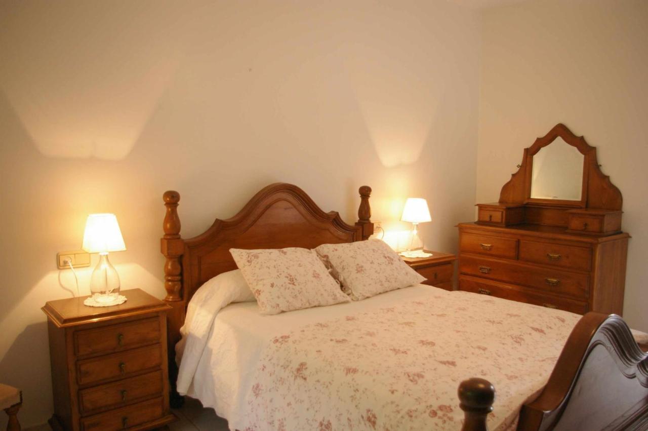 Vivienda Tradicional Con Jardin Y Patio Interior Villa Villanueva De Arosa Eksteriør bilde